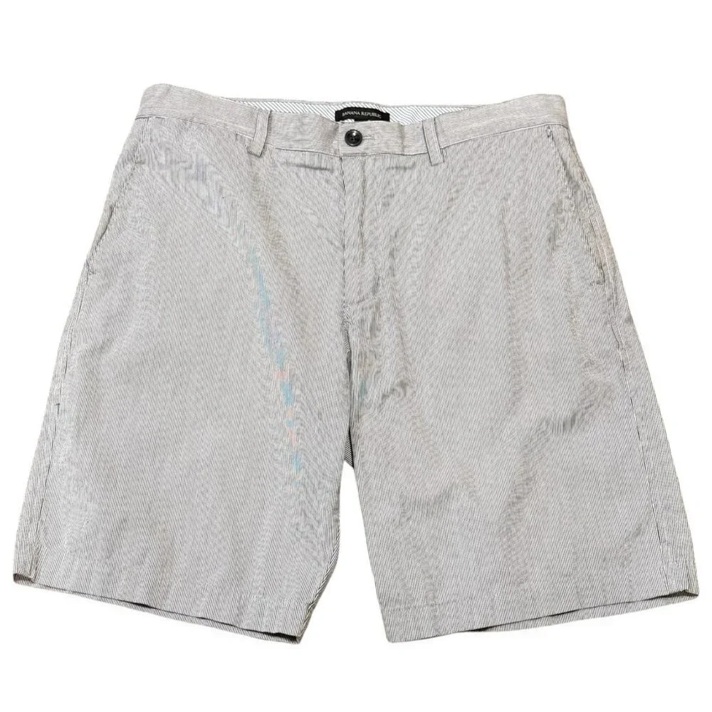 Banana Republic Mens Sz 34 Pinstriped Preppy Navy Stripe Cotton Bermuda Shorts